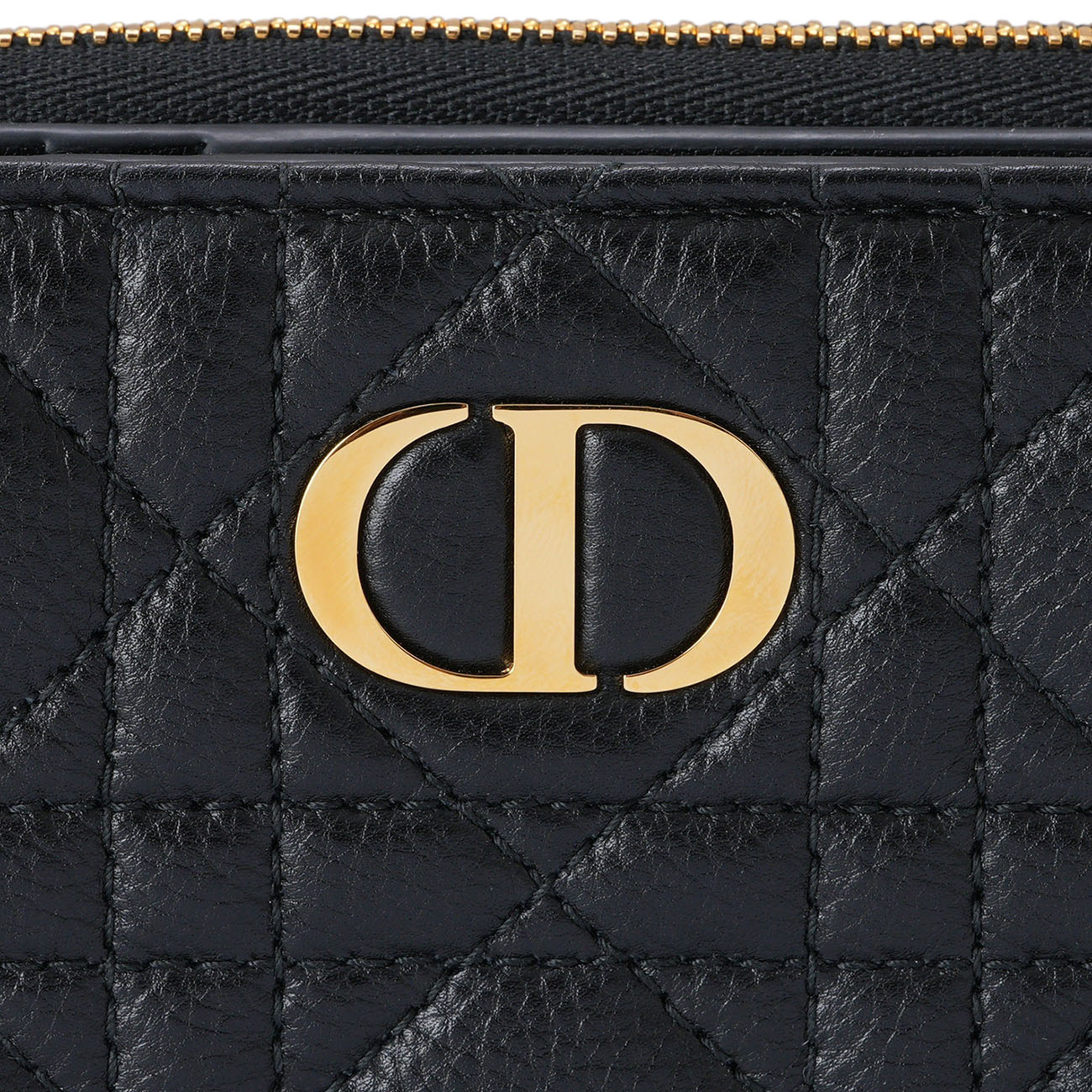 CHRISTIAN DIOR(USED)디올 S5032 카로 스칼렛 지갑